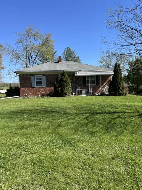 8351 E Andrew Johnson Hwy, Whitesburg, TN 37891