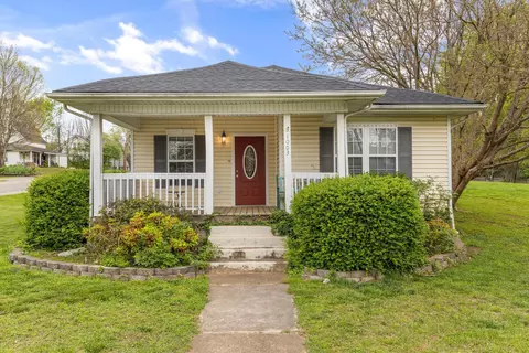 1003 E 2nd North St, Morristown, TN 37814