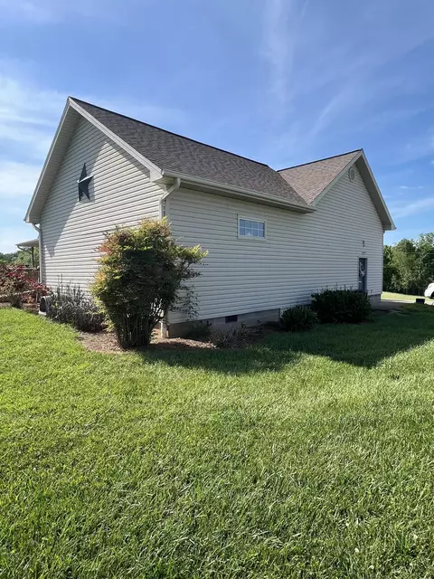 111 Courtney Rd, Talbott, TN 37877 photo 5