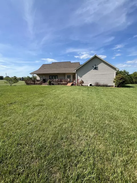 111 Courtney Rd, Talbott, TN 37877 photo 6