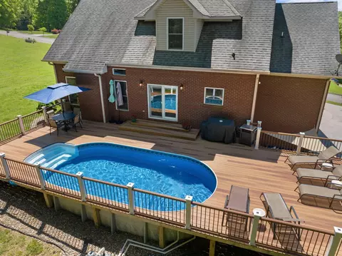 Exterior - 2391 Boat Dock Rd, Talbott, TN 37877 photo 8 of 11
