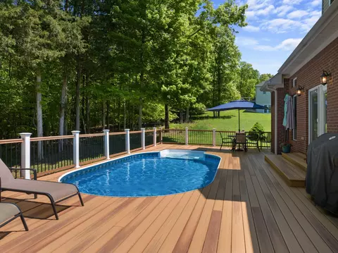 Exterior - 2391 Boat Dock Rd, Talbott, TN 37877 photo 3 of 11