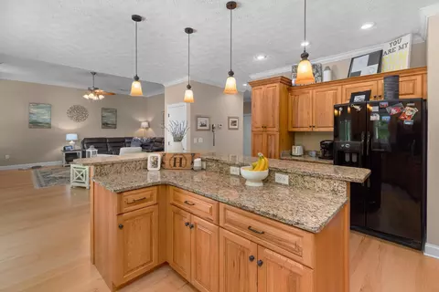 Kitchen - 2391 Boat Dock Rd, Talbott, TN 37877 photo 2 of 2