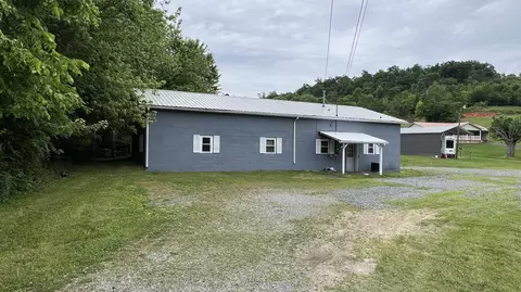 388 Tanasi Dr, Newport, TN 37821