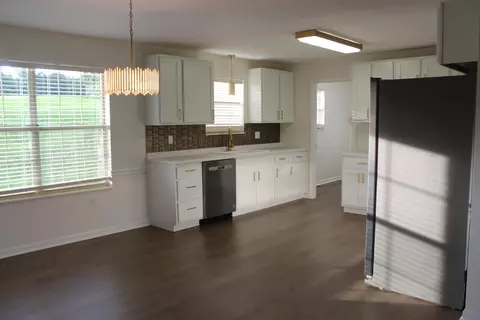 Kitchen - 7270 Sweetbriar Drive Dr, Talbott, TN 37877 photo 1 of 9