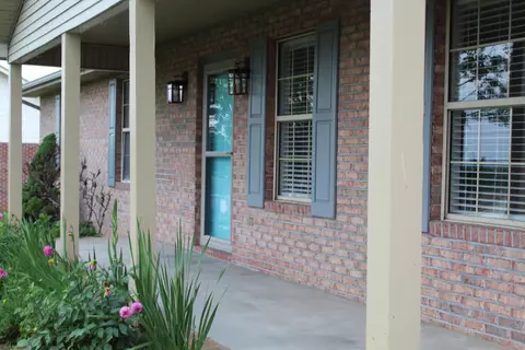 Exterior - 7270 Sweetbriar Drive Dr, Talbott, TN 37877 photo 2 of 4