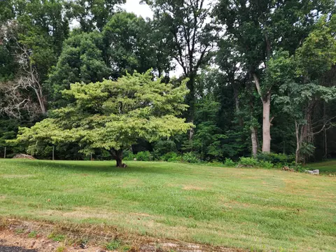 4956 Red Oak Dr, Morristown, TN 37814