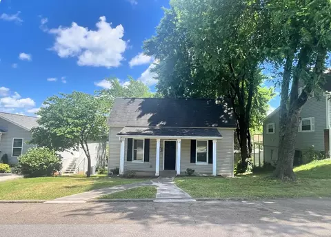 512 W 2nd Ave, Lenoir City, TN 37771