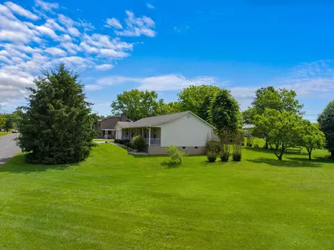Exterior - 6916 Westgate Cir, Talbott, TN 37877 photo 11 of 13