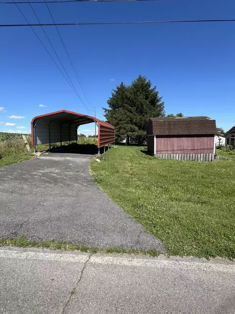Exterior - 502 Alpine Cir, Talbott, TN 37877 photo 2 of 13