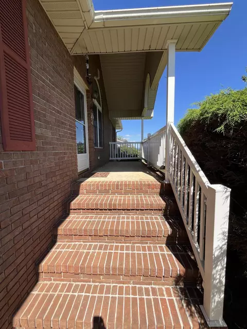 Exterior - 502 Alpine Cir, Talbott, TN 37877 photo 6 of 13