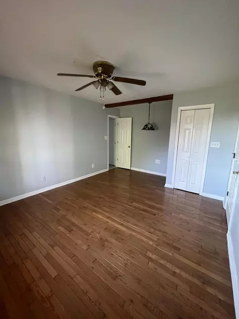 Bedroom - 502 Alpine Cir, Talbott, TN 37877 photo 2 of 7