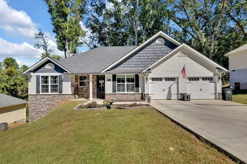 1302 Prado Dr, Morristown, TN 37814