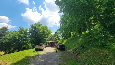 966 Archer Rd, Luttrell, TN 37779