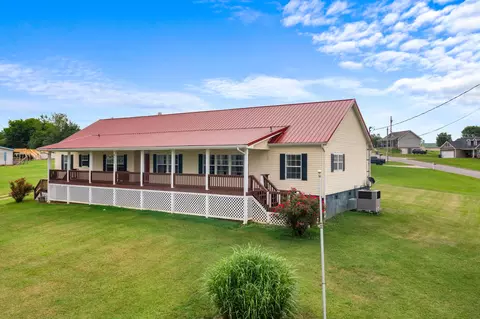 6522 Saint Clair Rd, Whitesburg, TN 37891