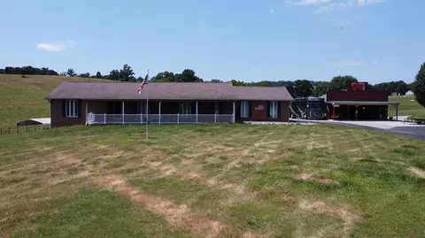 1495 Springvale Rd, Morristown, TN 37813