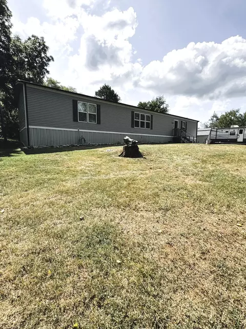 5828 Buell St, Talbott, TN 37877 photo 2