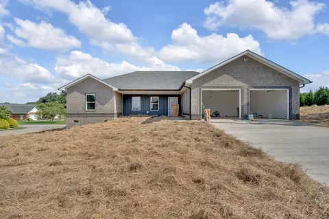 303 Saddle Ridge Ct, Greeneville, TN 37745