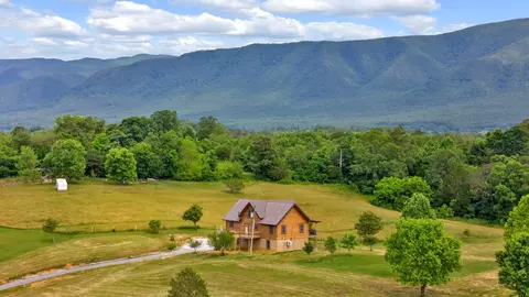 2065 Shakerag Rd, Greeneville, TN 37743