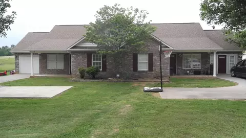 3016 Valley Home Rd, Morristown, TN 37813