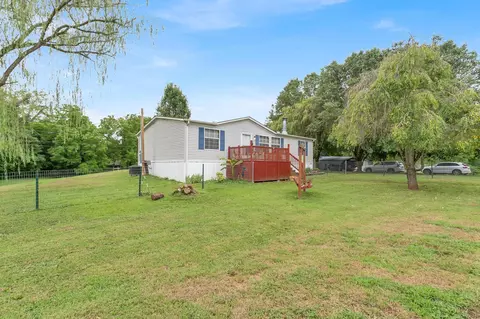 5878 Buell St, Talbott, TN 37877 photo 3