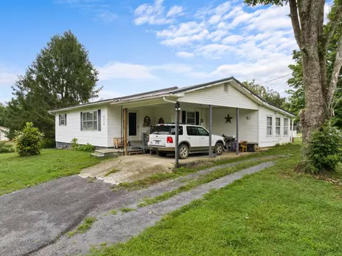 212 Trout Rd, Bean Station, TN 37708 photo 2