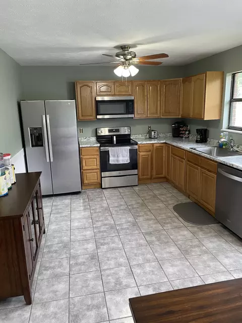 Kitchen - 7189 Cedar Hill Rd, Talbott, TN 37877 photo 1 of 1