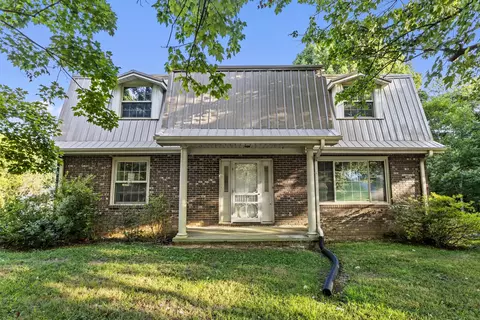2245 Roe Junction Rd, Morristown, TN 37813