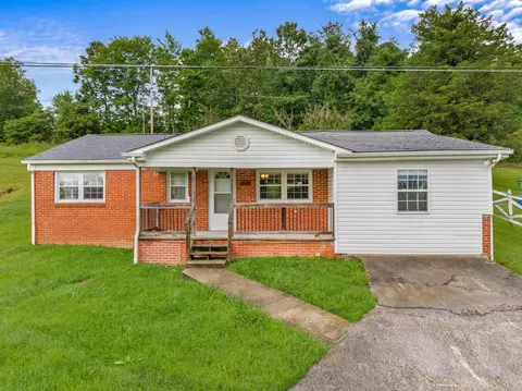 922 Chittum Dr, Tazewell, TN 37879