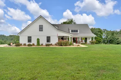 168 Plantation Dr, Rogersville, TN 37857