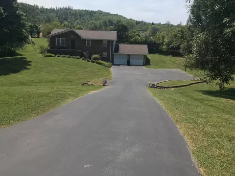 387 Neil Cir, Morristown, TN 37814