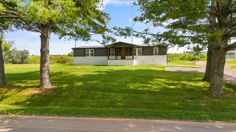 3713 Maple Valley Rd, Morristown, TN 37813