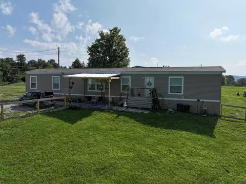 1512 Cave Springs Rd, Tazewell, TN 37879