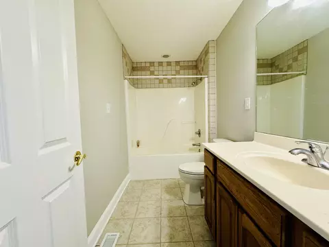 Bath - 8122 Robert Watkins Rd, Talbott, TN 37877 photo 1 of 1