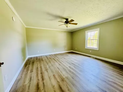 Bedroom - 8122 Robert Watkins Rd, Talbott, TN 37877 photo 1 of 2
