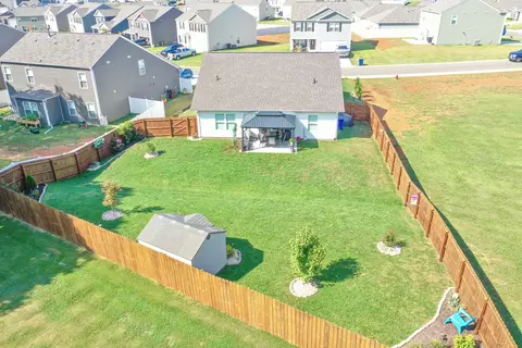 View/Area - 909 Erica Drive Dr, Talbott, TN 37877 photo 4 of 8