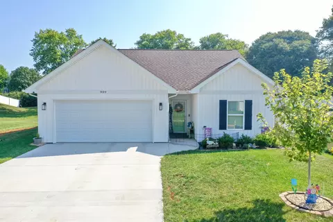 Exterior - 909 Erica Drive Dr, Talbott, TN 37877 photo 1 of 3