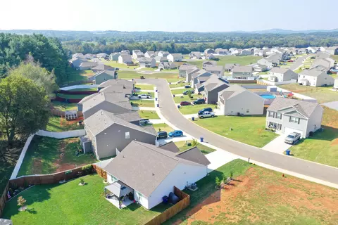 View/Area - 909 Erica Drive Dr, Talbott, TN 37877 photo 8 of 8