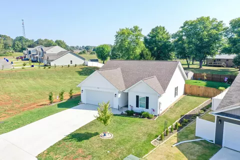 909 Erica Drive Dr, Talbott, TN 37877