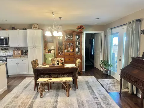 Dining - 909 Erica Drive Dr, Talbott, TN 37877 photo 2 of 2
