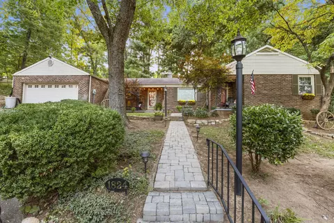 1824 Country Club Dr, Morristown, TN 37814