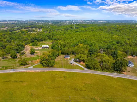 626 N White Pine Rd, Talbott, TN 37877 photo 4