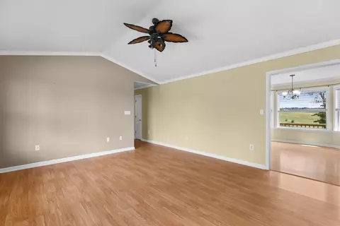 2666 Mayfield Dr, Talbott, TN 37877 photo 5