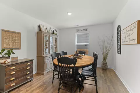 Dining - 1220 Cole Dr, Talbott, TN 37877 photo 1 of 1
