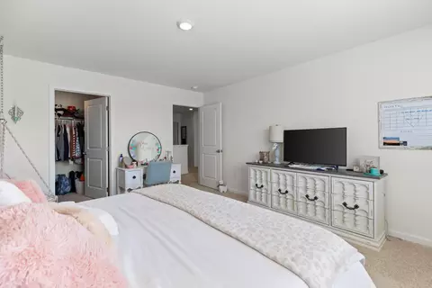 Bedroom - 1220 Cole Dr, Talbott, TN 37877 photo 4 of 8
