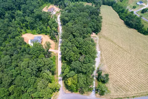 lot7 Douglas Ridge Dr, Dandridge, TN 37725