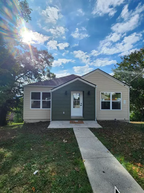 331 W 6th North St, Morristown, TN 37814