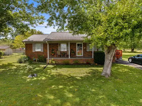 355 N Susong St, Newport, TN 37821