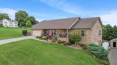 6040 Beacon Light Rd, Whitesburg, TN 37891