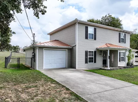 1229 Christopher Ln, Morristown, TN 37813